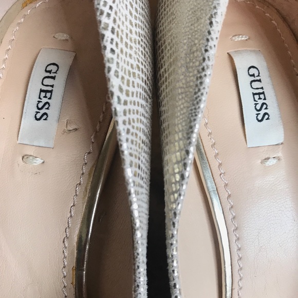 LIKE NEW! Guess Plasma Gold Stiletto Heels! - Picture 7 of 8